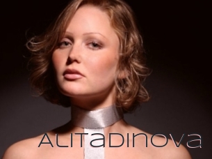AlitaDinova Beurette Suce