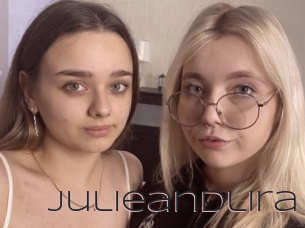 Julieandlira