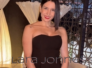 Lara_jonness
