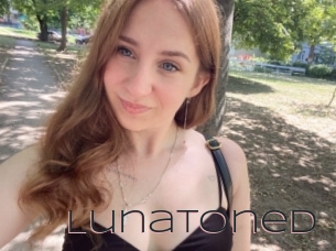 Lunatoned
